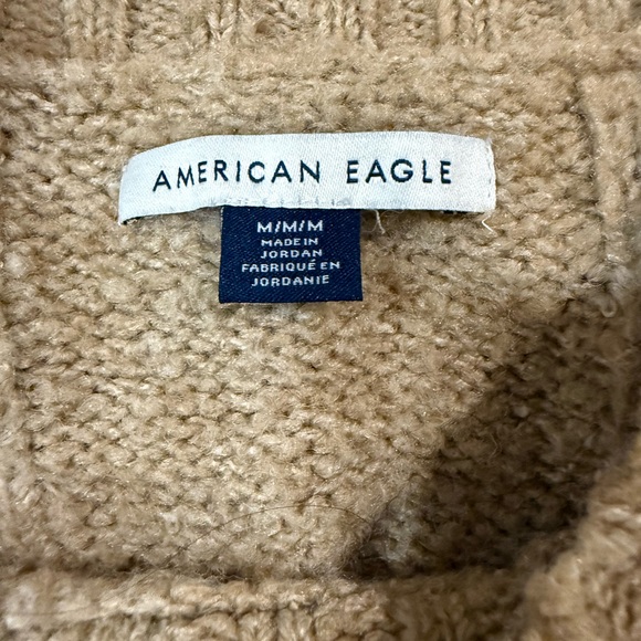 American Eagle Cable Knit Sweater Beige Tan Oversized Cozy Crewneck M - Picture 3 of 8